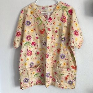 SCRUBS floral print scrub top L